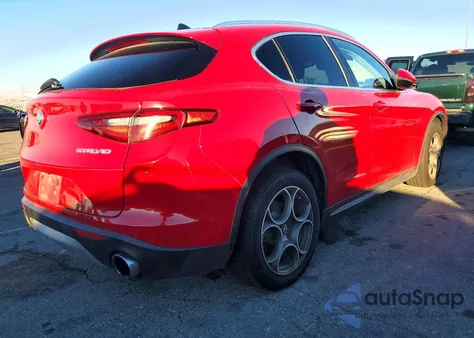 2018 Alfa Romeo Stelvio Ti z USA, uszkodzony, nr VIN ZASFAKBN0J7B72234